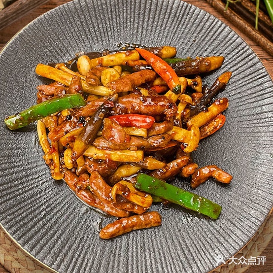Mr·Tai泰小爷·食府