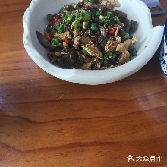 小城。湘遇湘菜馆(惠泽大道店)