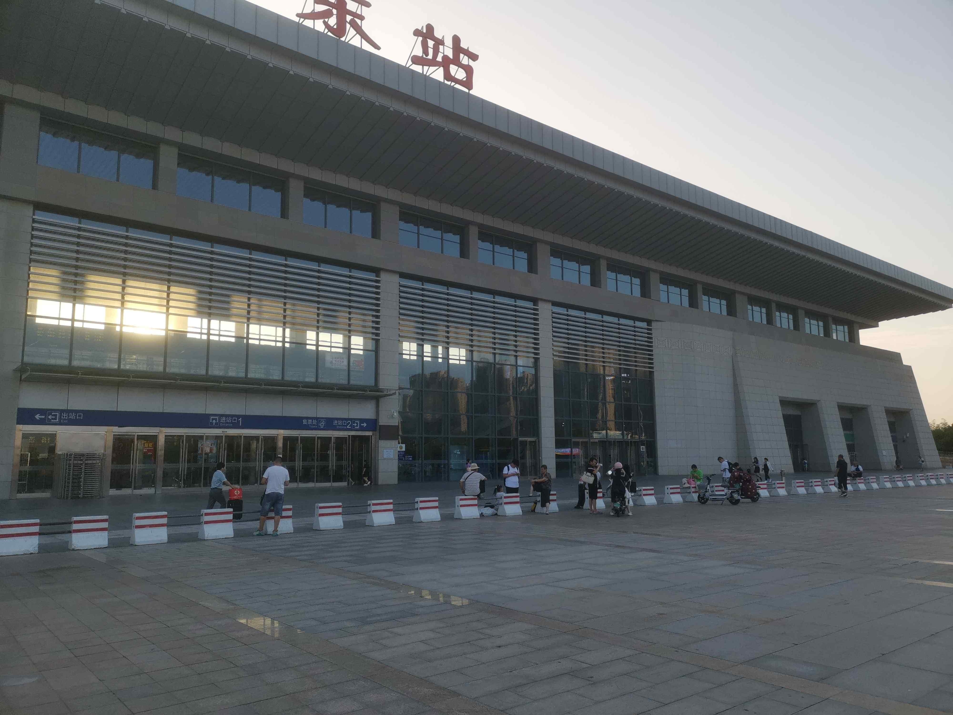 邯郸东站-进站口