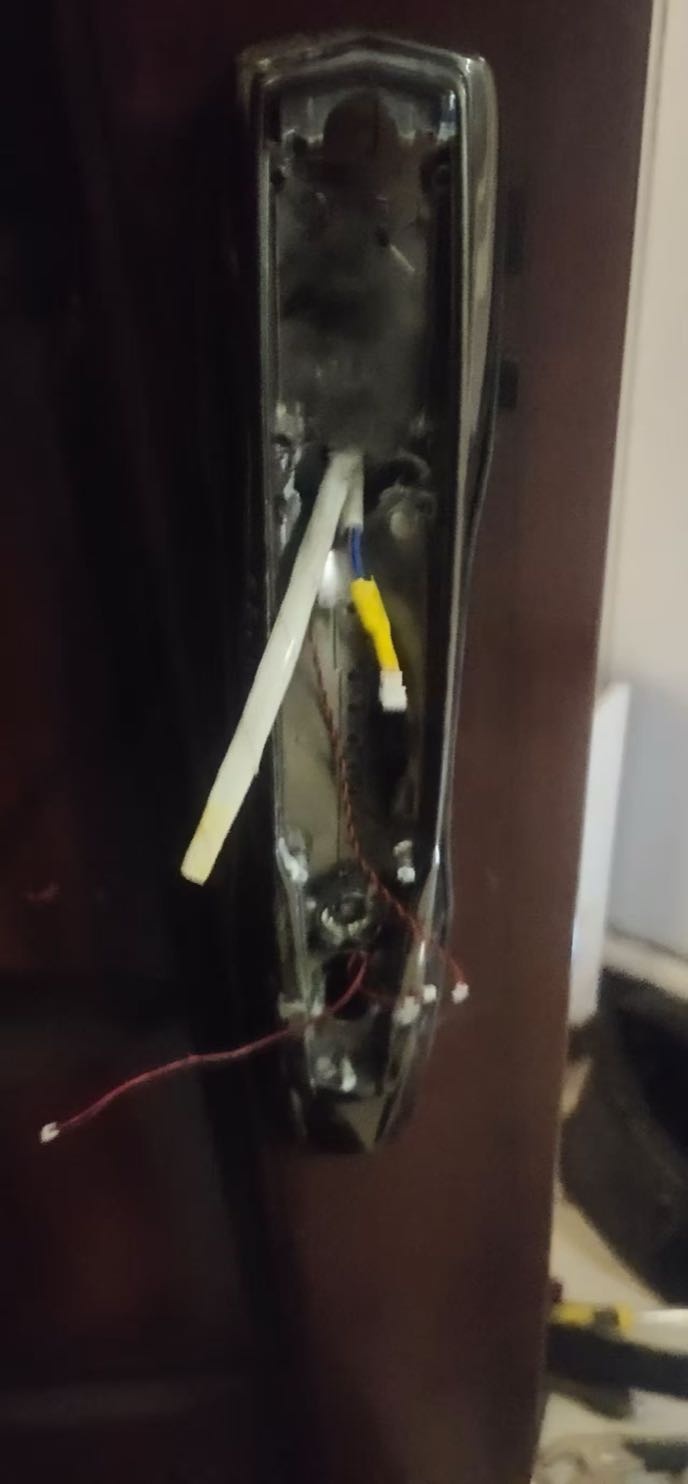 众泰开锁换锁指纹锁汽车钥匙