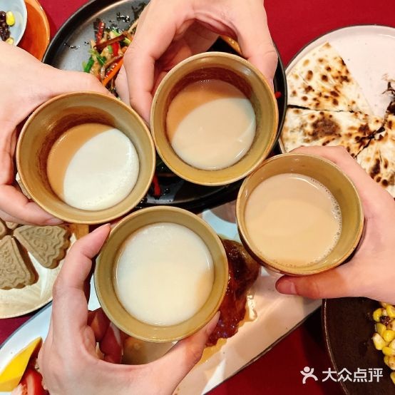 八廓茶馆(衡阳路店)