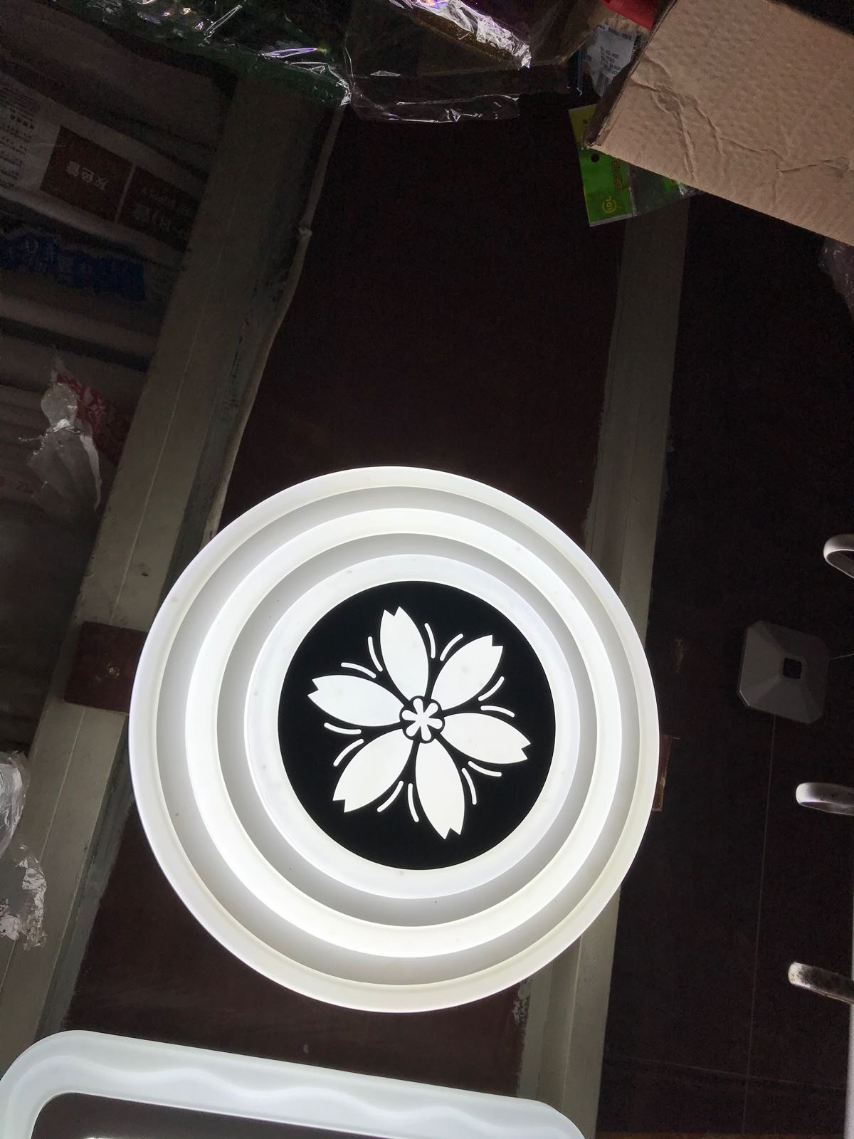 鼎尚达五金(万科水晶城生活广场店)