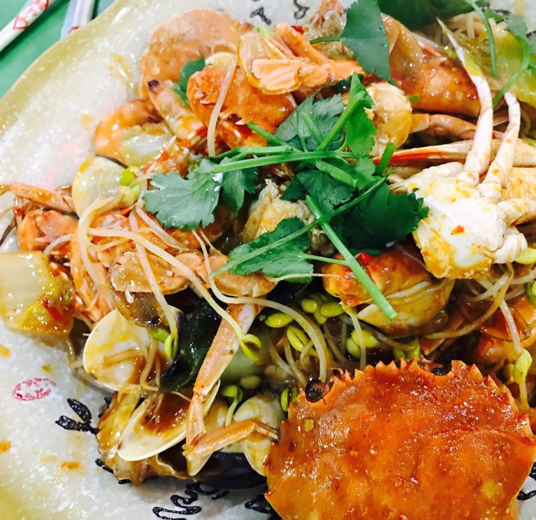 解放路美食城