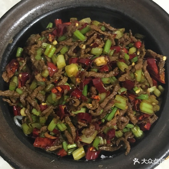 云哥煲仔饭庄