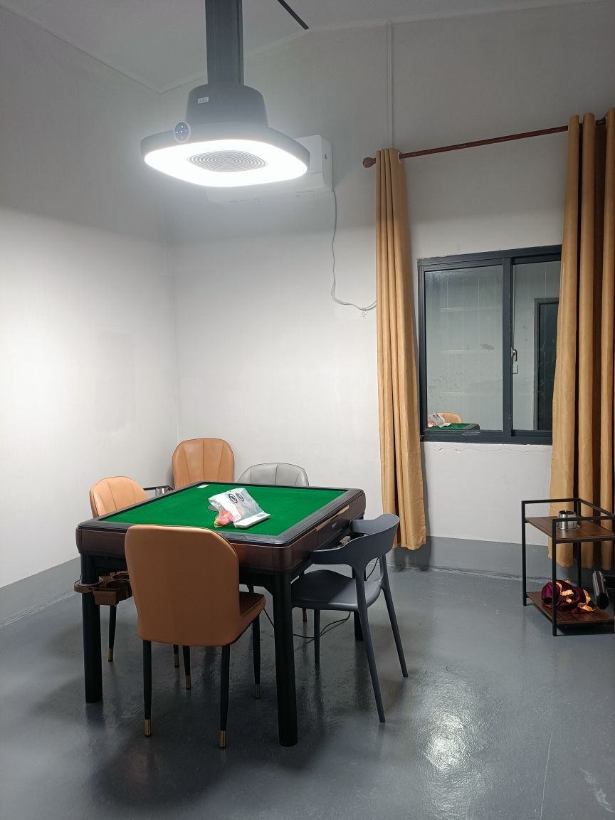 球棋一杆台球俱乐部