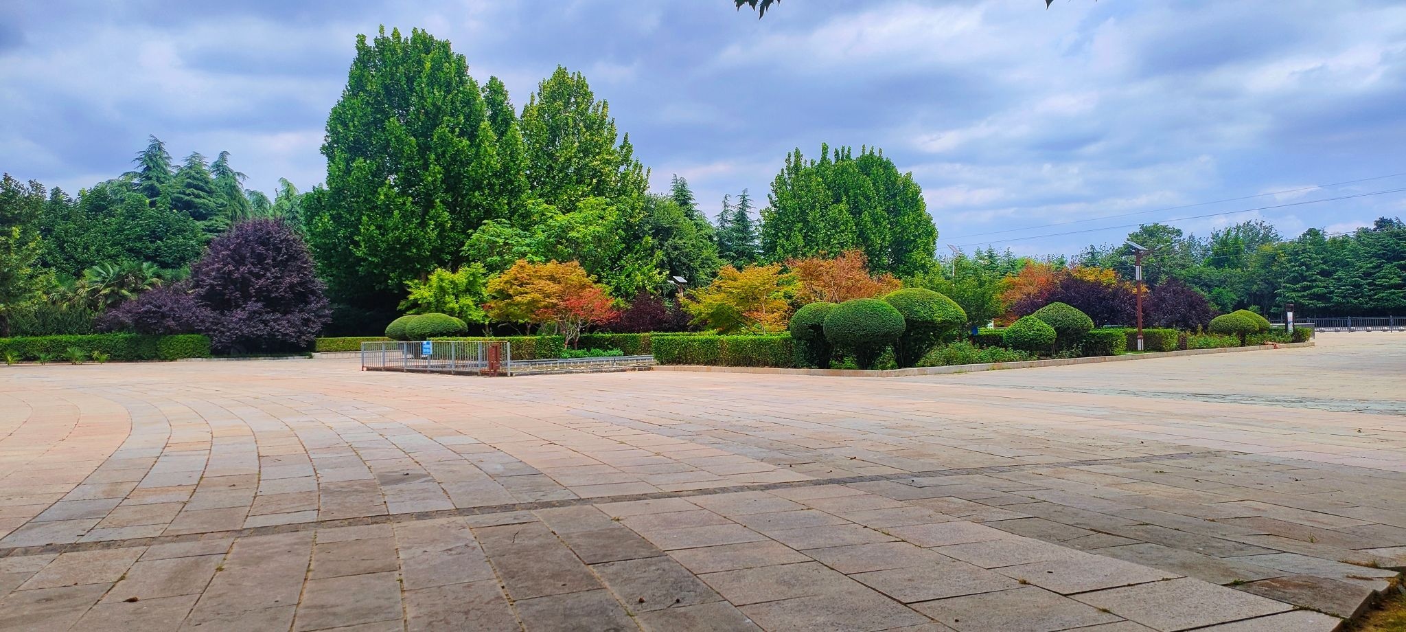 荥阳京襄城遗址生态园