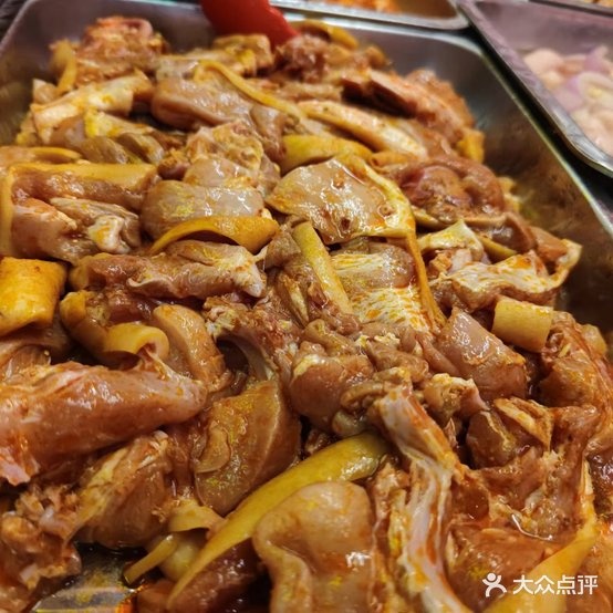 皇厨会涮烤自助小火(西昌旗舰店)