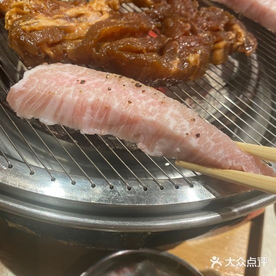 晓未炭火烤肉