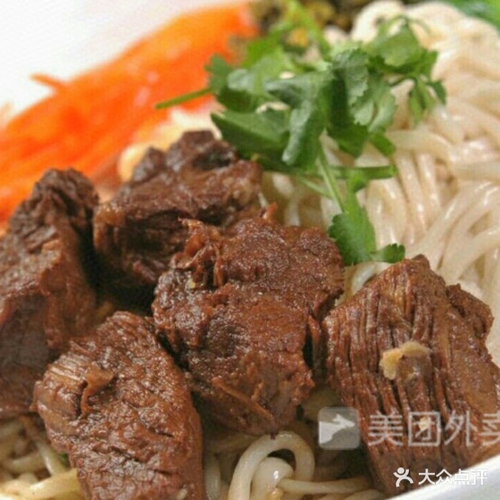香得得牛肉粉(花千树店)