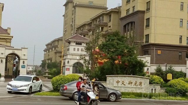 赤峰市元宝山区内环西路