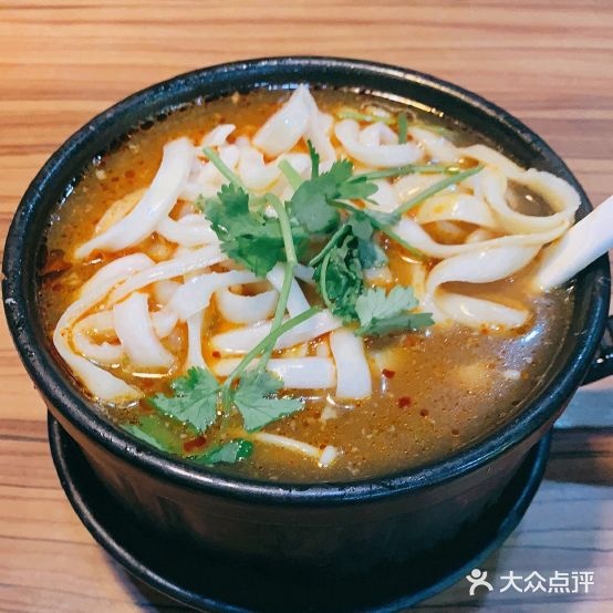 杨爱雨刀削面(长江路店)