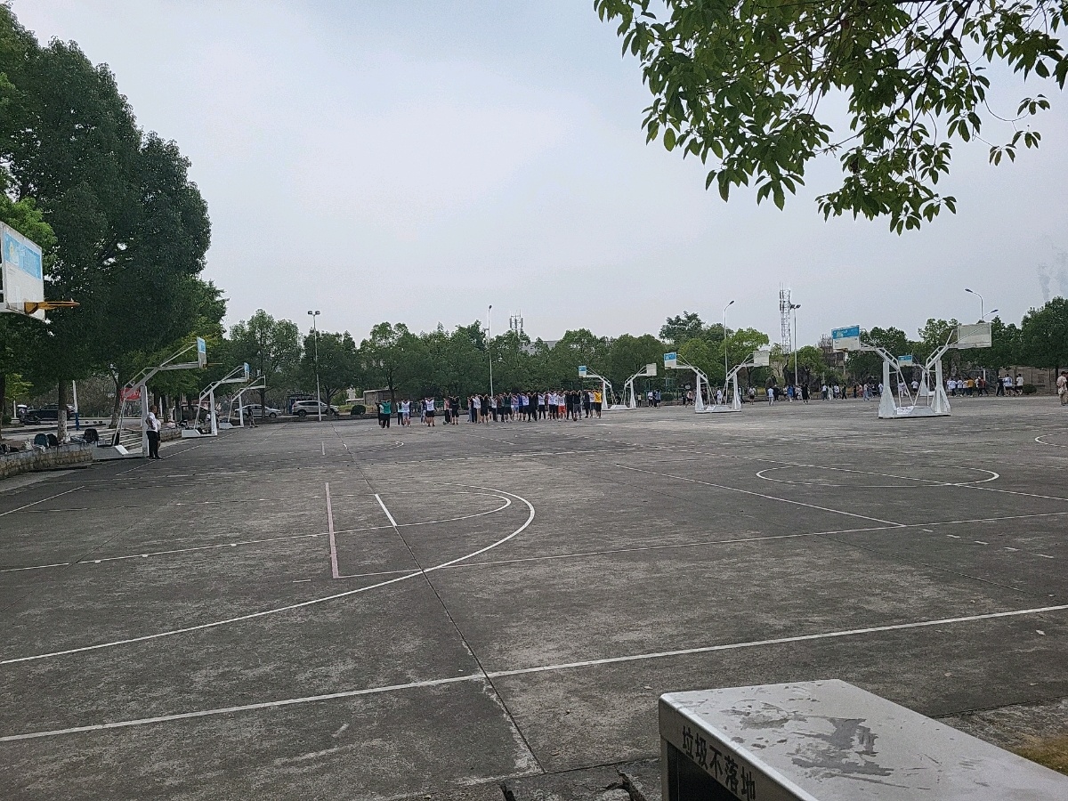 邵阳学院-医学部篮球场