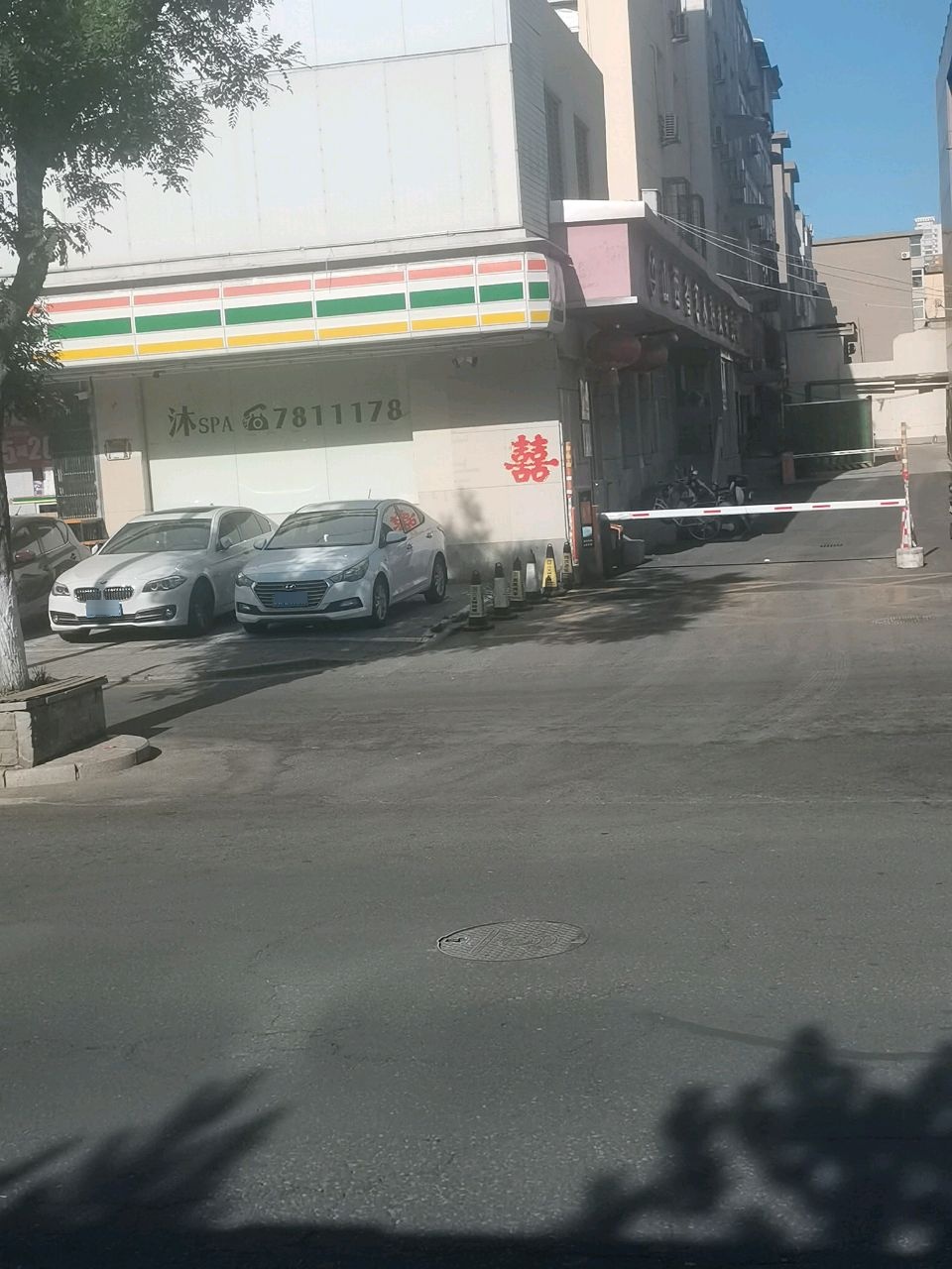 山西省演艺中心停车场-出入口