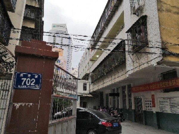 泉州真空水建筑装饰有限公司