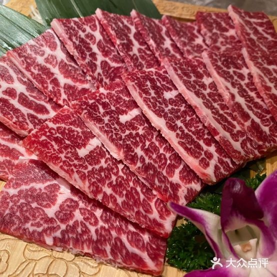 六禾烧肉(凯悦花园店)