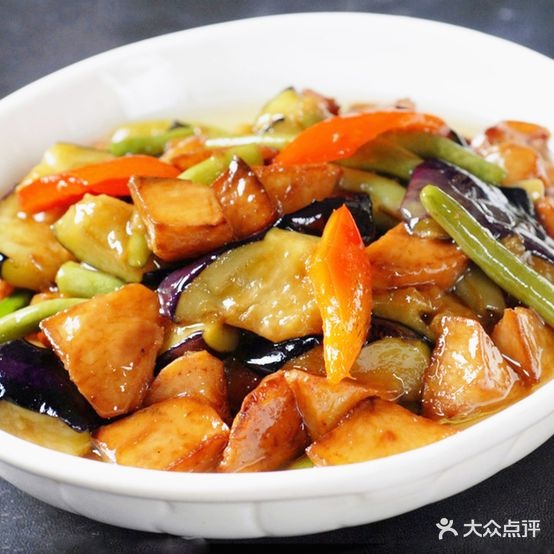 苏湘小馆融合菜(吴山街店)