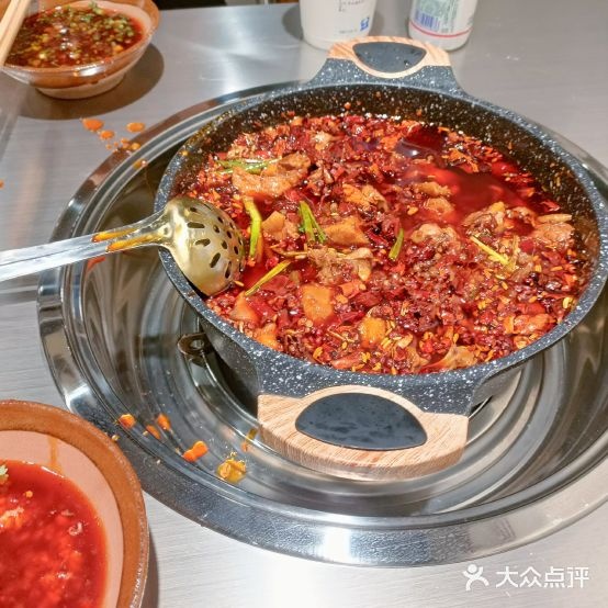 辕鹏说马儿芋火锅鸡