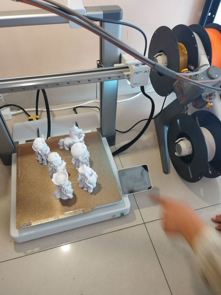 奇思妙物工作室(开锁修电脑)