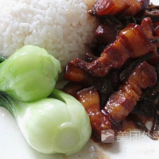 膳味煌黄焖鸡米饭(理工店)