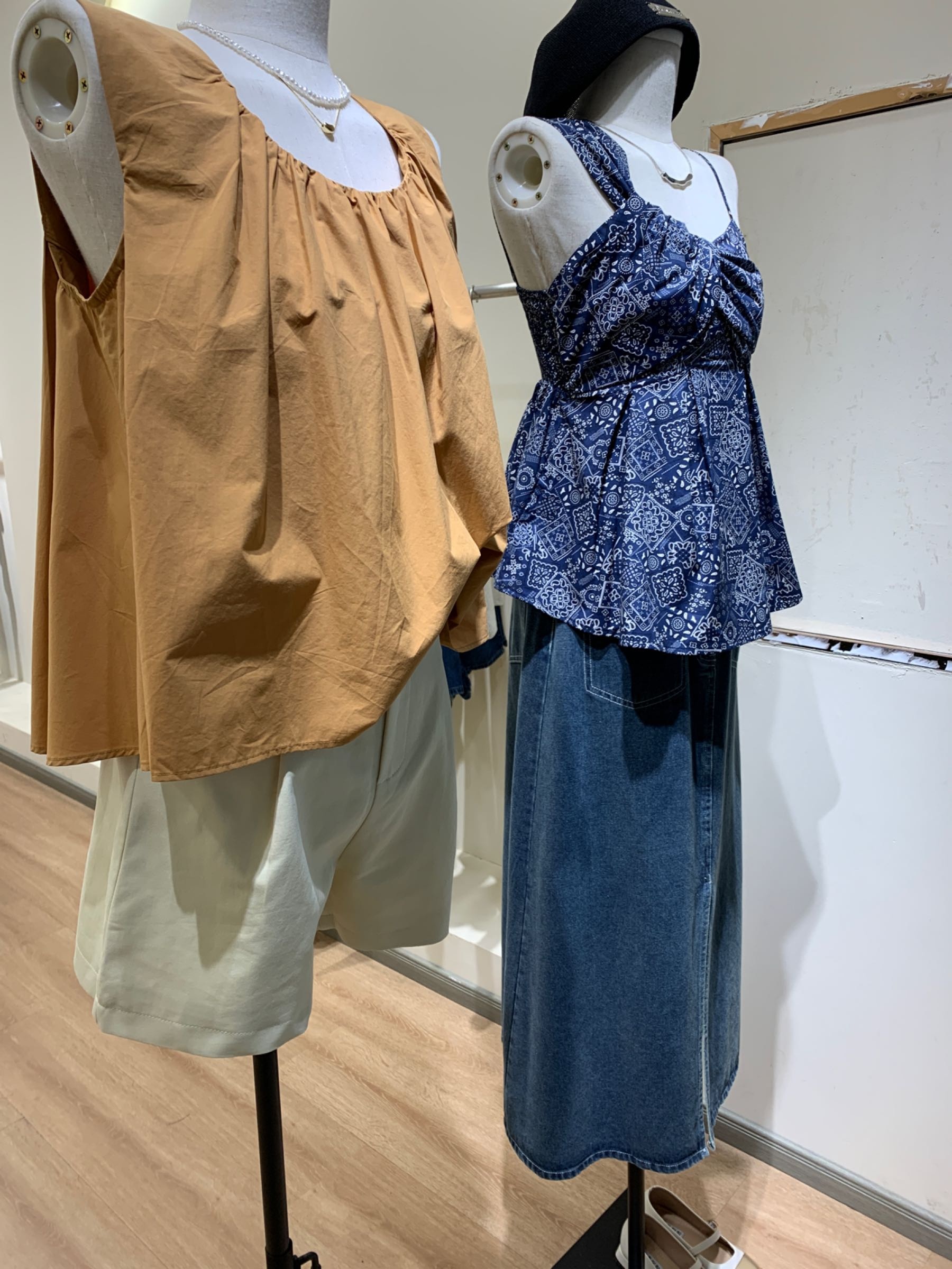 桃玺欧韩服饰集合店