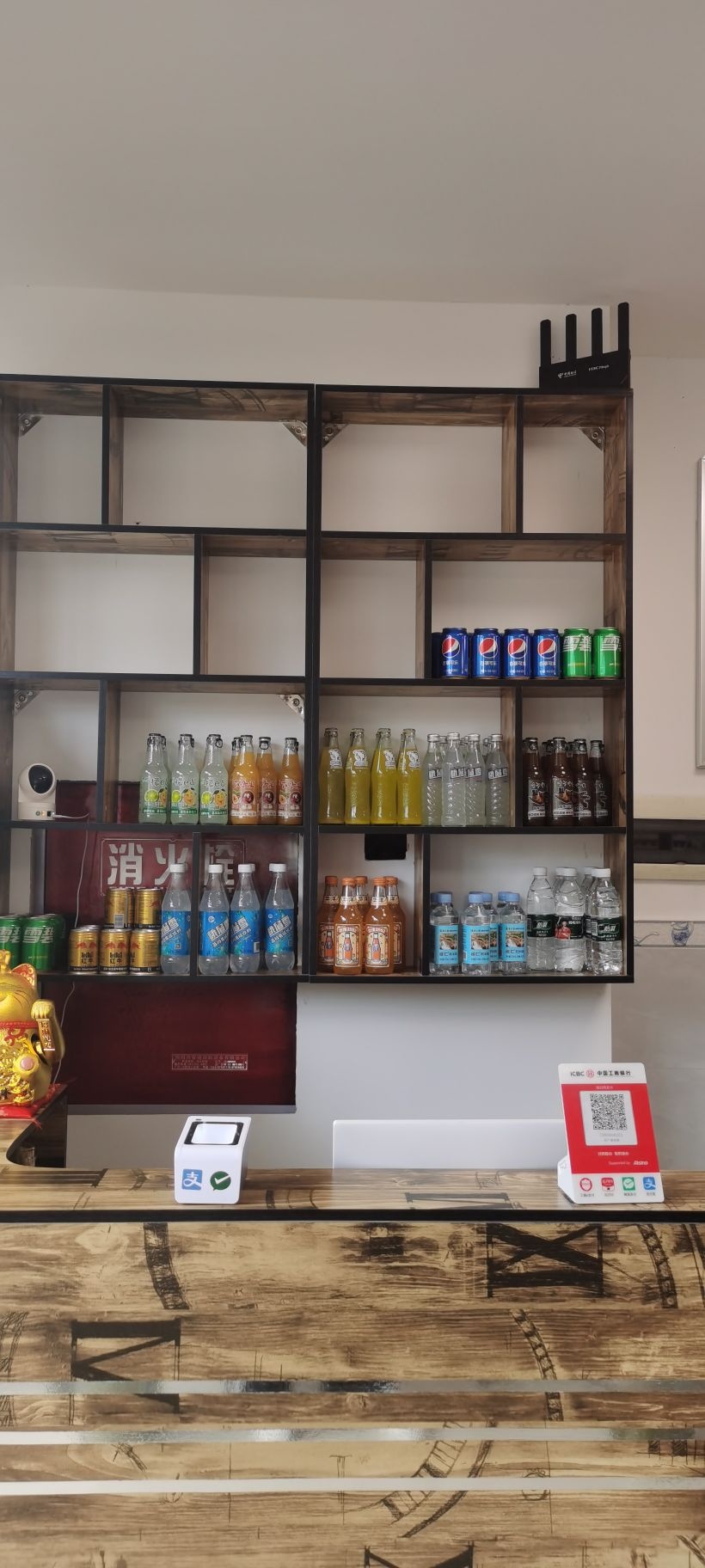 潘六孃排骨面(时代青江店)