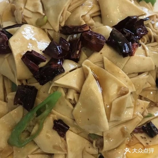 招牌酱骨老菜馆(万宝二区店)