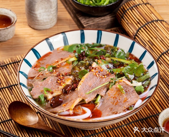 虾子陆家羊肉粉(新蒲老街店)