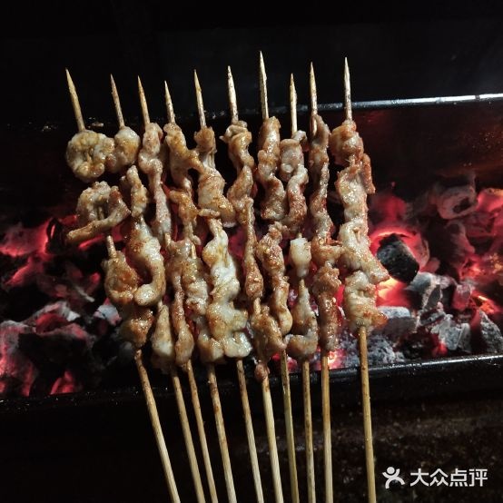 金亨大串
