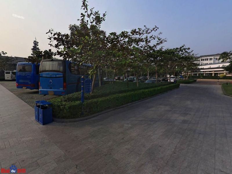 三亚亚龙湾高尔夫度假酒店-西南侧地上停车场