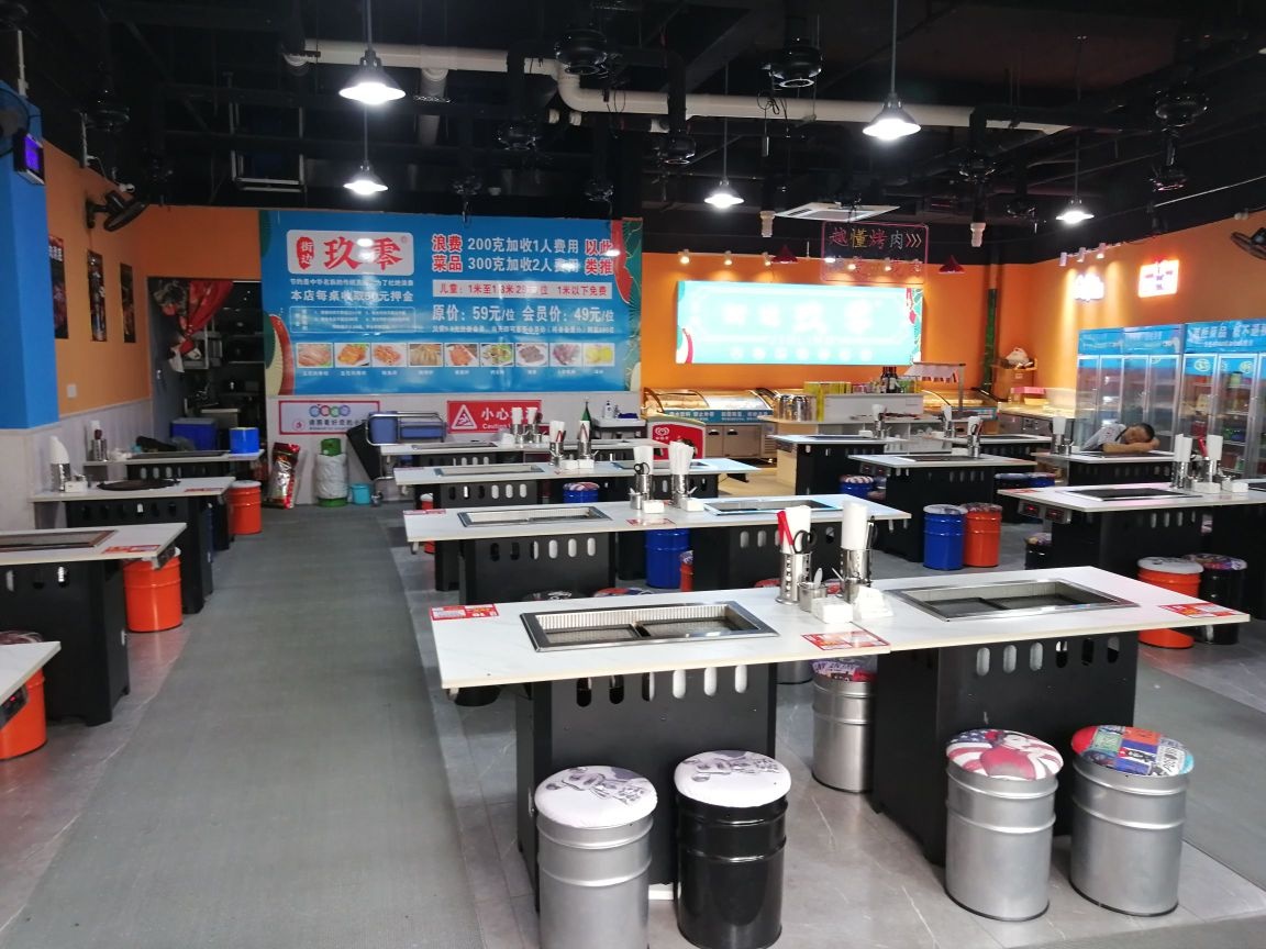 零岜牛街听排筏玖边自助烤肉