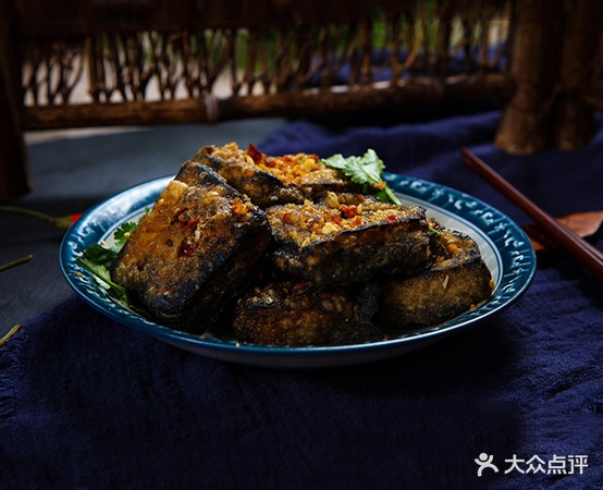 梁大姐冷面卷臭豆腐(东明店)
