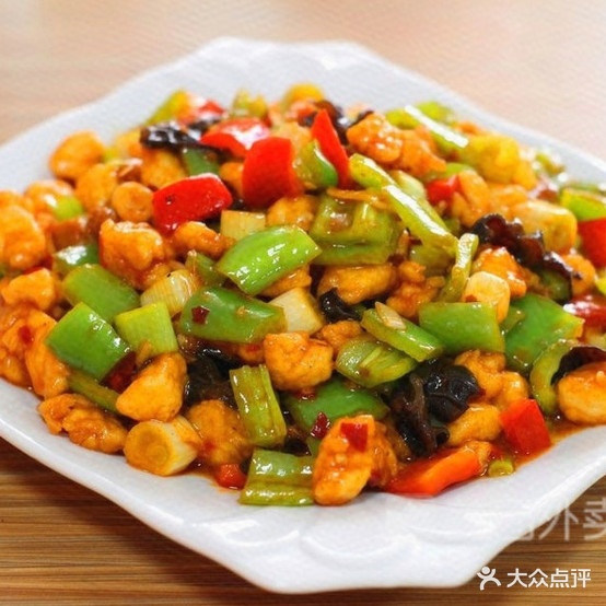 品味东北馆(尚宾路店)