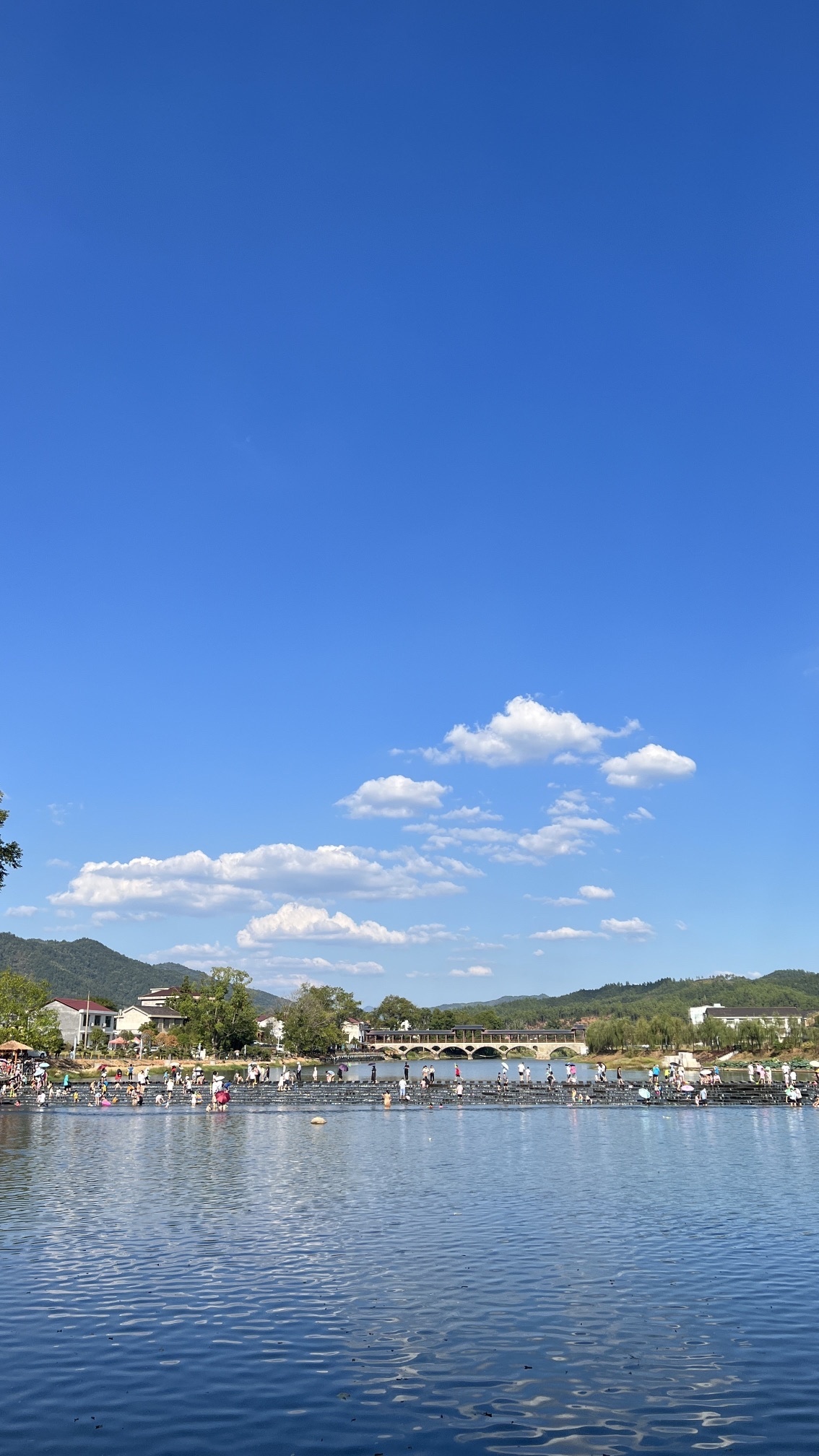画里小河网红鱼鳞坝