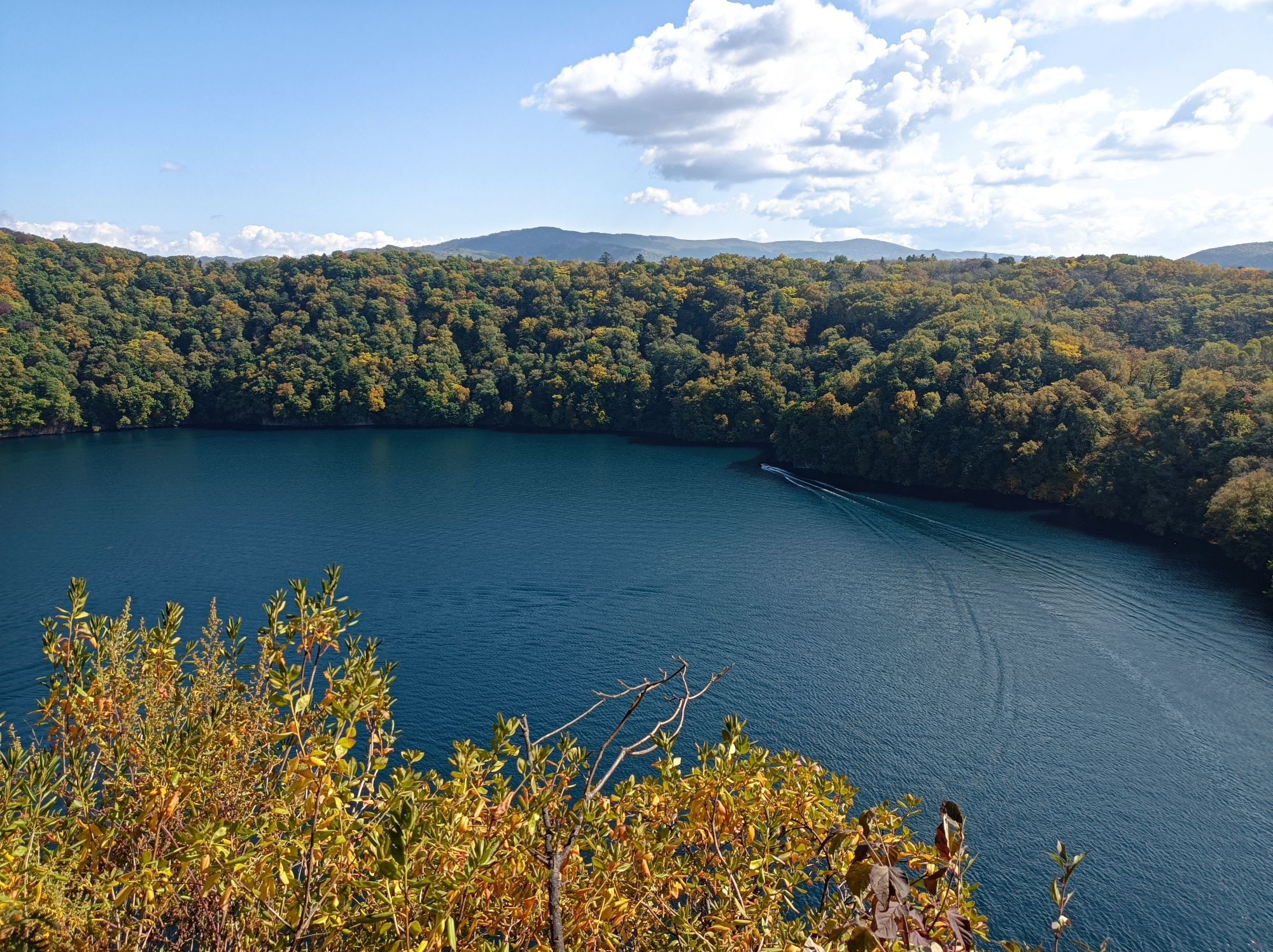 三角龙湾风景区