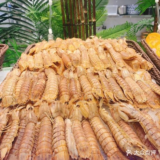 巴洛斯海鲜牛排自助活过