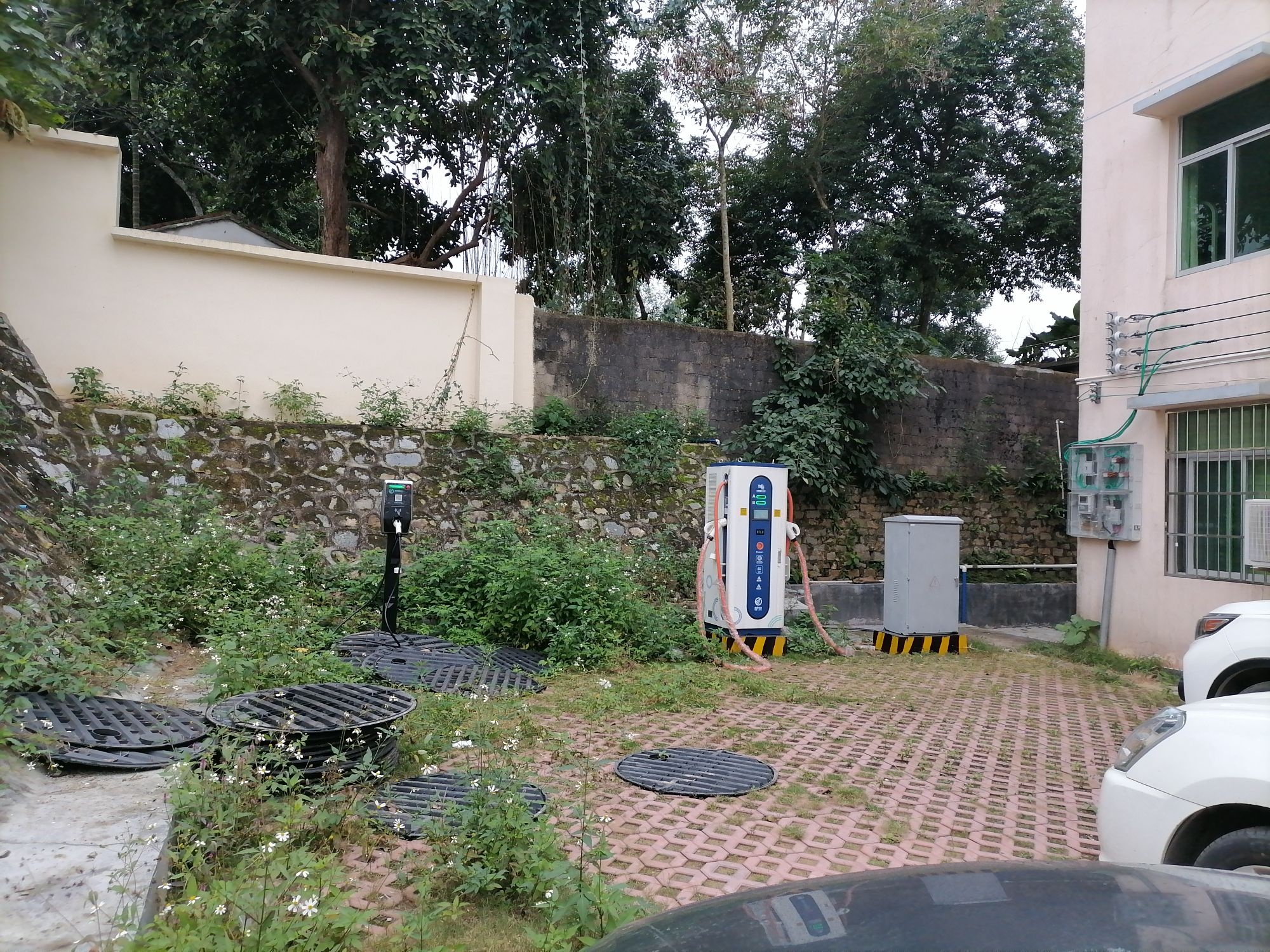 椰速充(屯昌县南坤镇政府充电站)