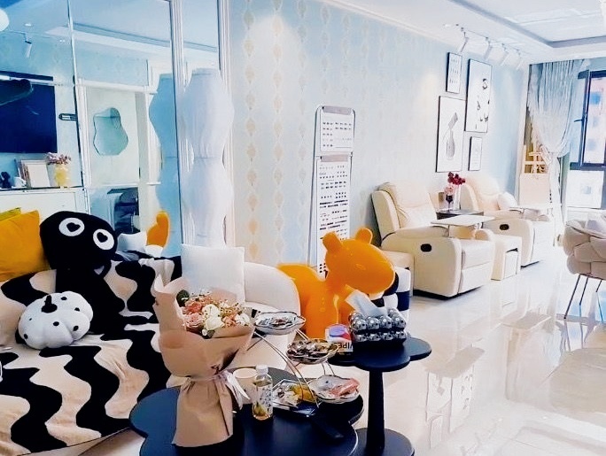 悦己美甲美睫(北美N1店)