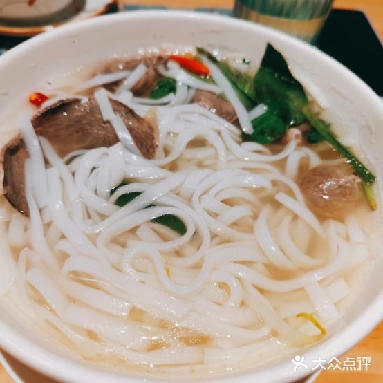 PHO越爱·越南料理(宝杨宝龙广场店)