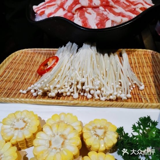 椒王老火(万达广场怀化鹤城店)