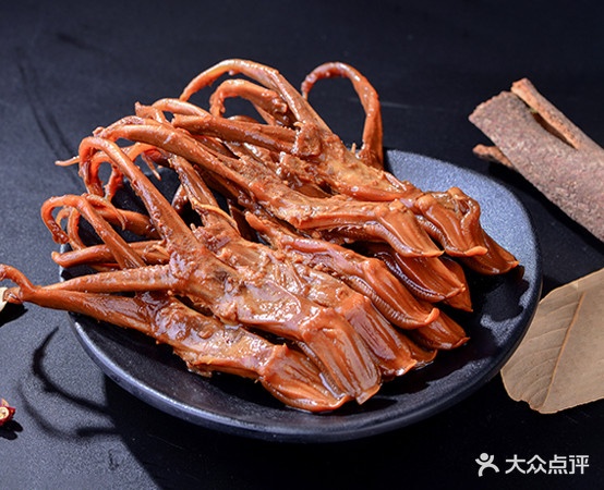 月姥麻辣串串(中街小西店)