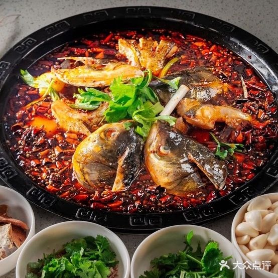 十里香蛙鱼鱼头自助火锅(上江北绿源店)