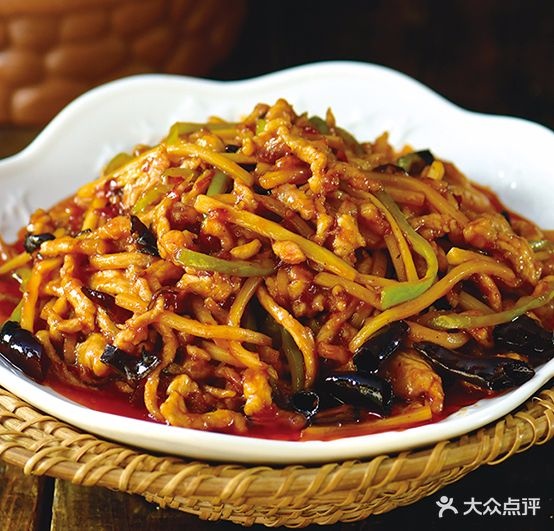 布衣侯粥道馆(维多利巴彦淖尔店)