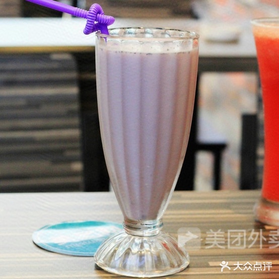 酥康鲜奶吧(四中店)