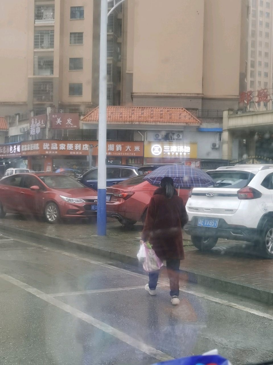 角点美发(邦盛凤凰城御苑店)