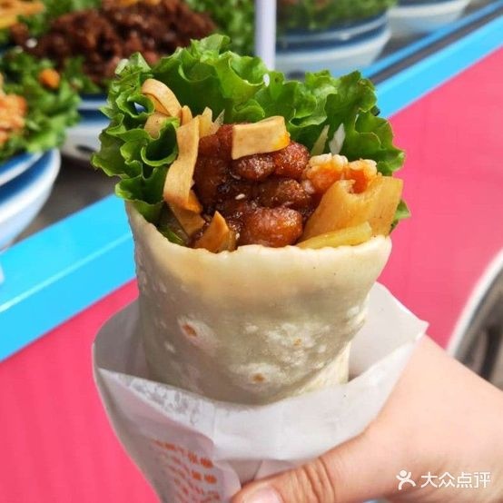 陆记卤肉杀卷饼(西校区店)