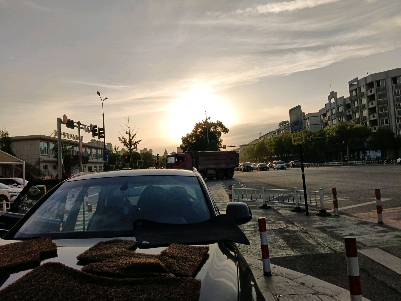 康体·体育中心游泳馆