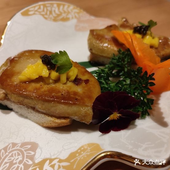 鲸昭日式料(万丰路店)