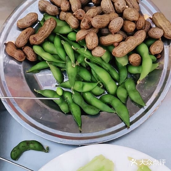 聚轩餐饮