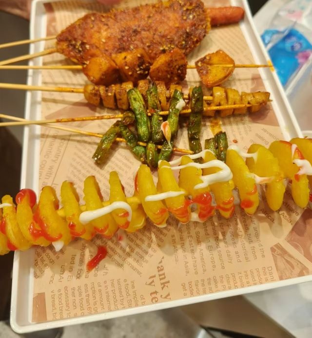 西北骆驼清真牛肉饼麻辣烫炸串