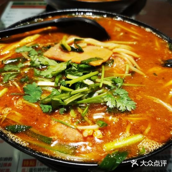 肥汁米蘭香港香米线(宁波路总店)